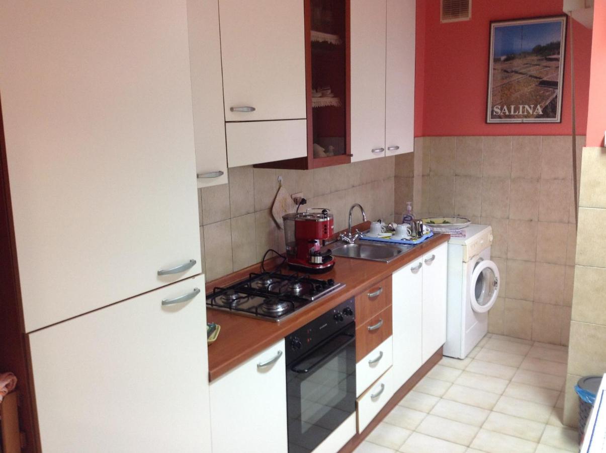 La Casa Del Nonno Bed & Breakfast มิลาซโซ ภายนอก รูปภาพ