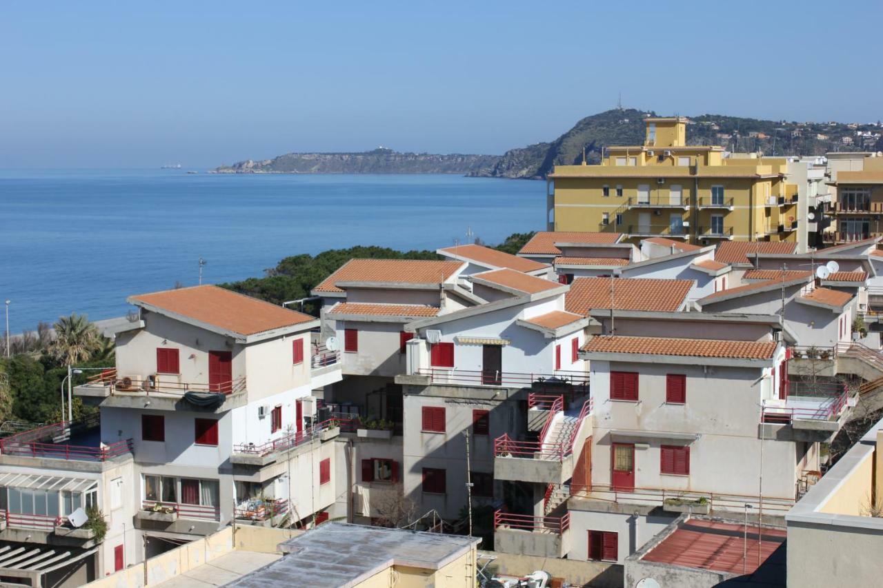 La Casa Del Nonno Bed & Breakfast มิลาซโซ ภายนอก รูปภาพ